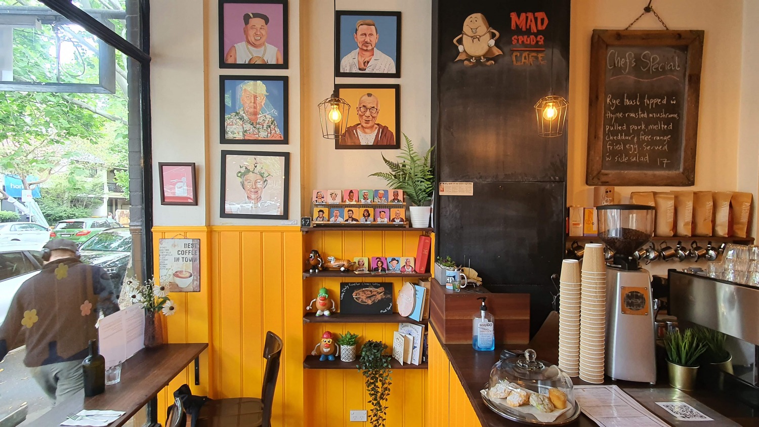 Mad Spuds Cafe Surry Hills Cafes Bars Sydney Art Out Live (1)