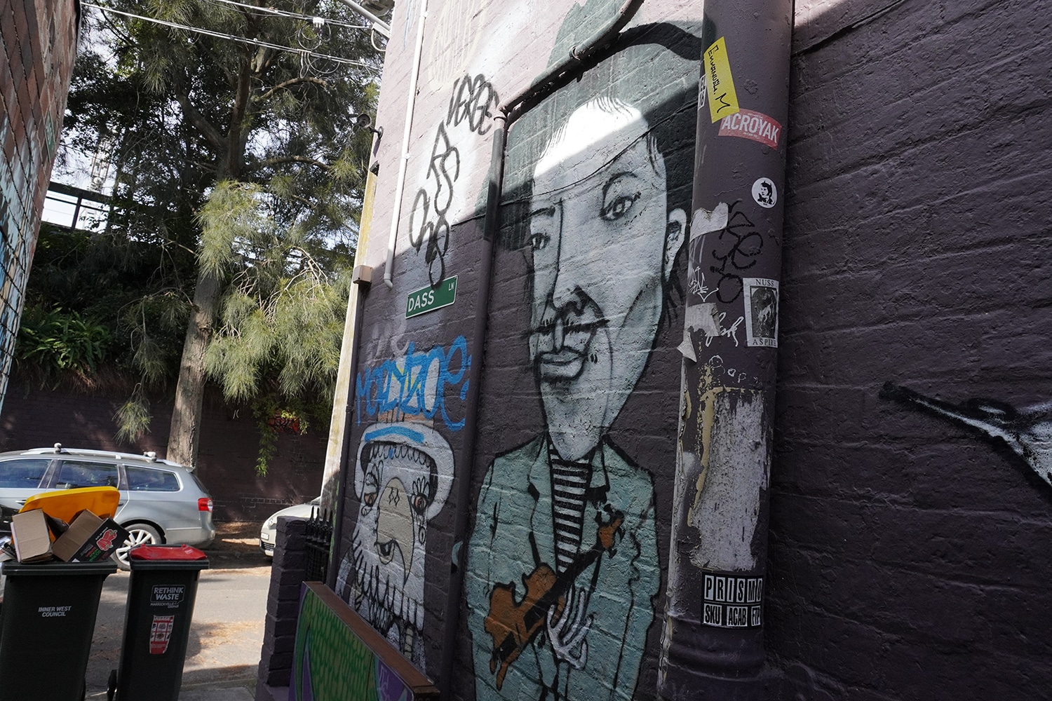 Dass Lane Enmore Street Art Sydney Art Out Live 6 Captain Earwax